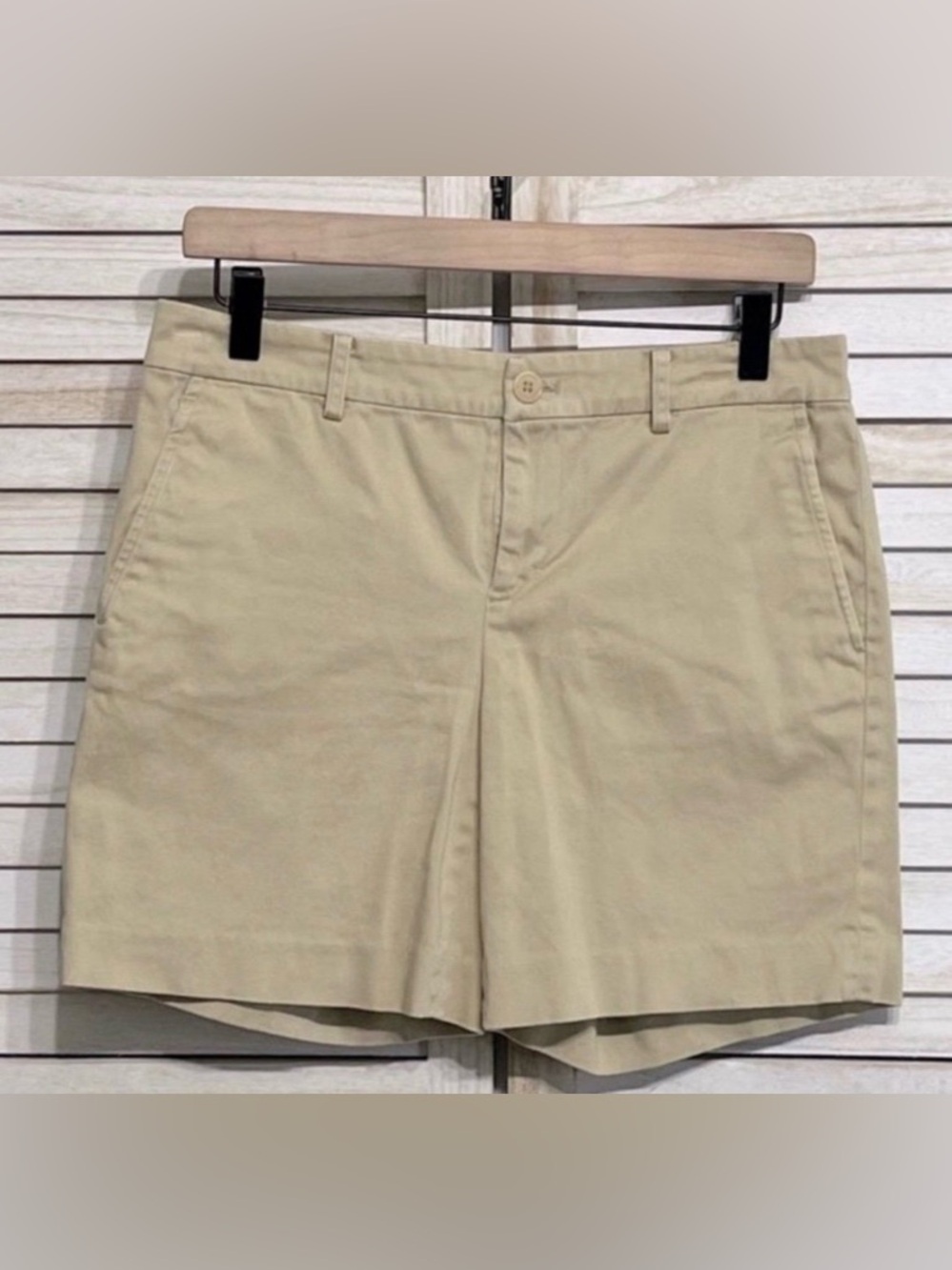 Lauren Ralph Lauren Khaki Shorts Women’s Size 4 PRICE FIRM